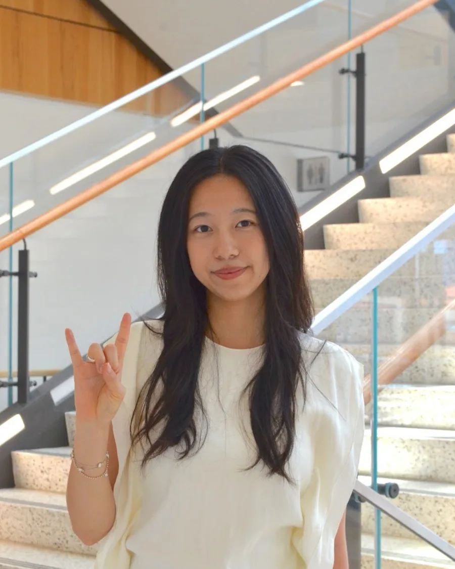 Weiwei Zhang